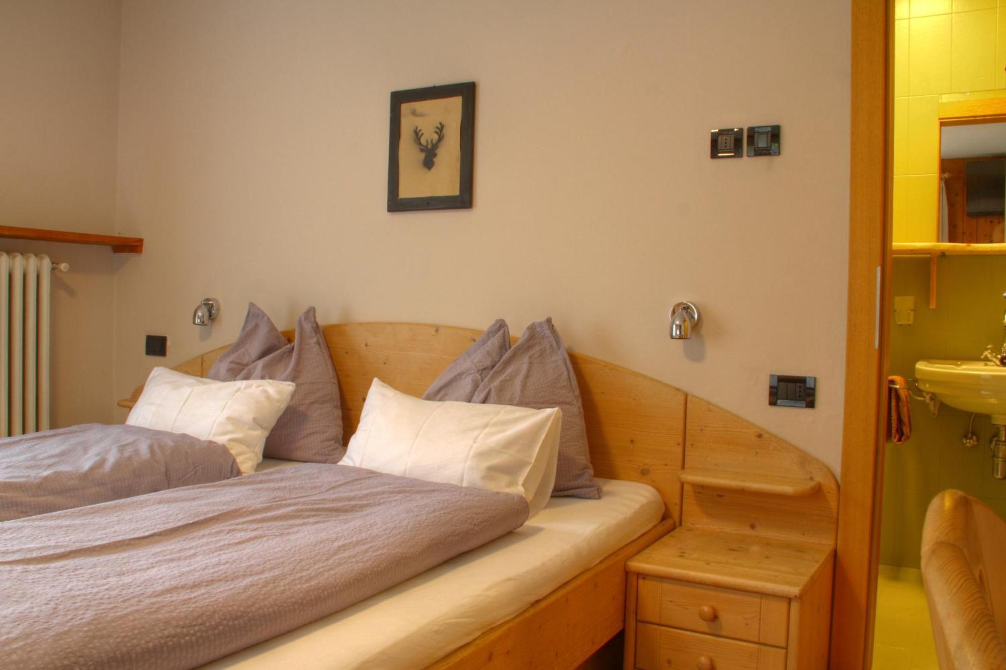 Lamiri Bed & Breakfast Badia  Exterior photo